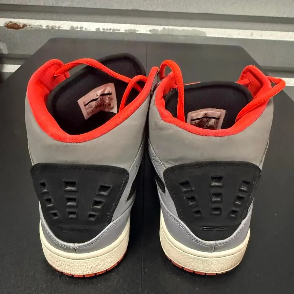 Jordan Men's Grey and Red Trainers